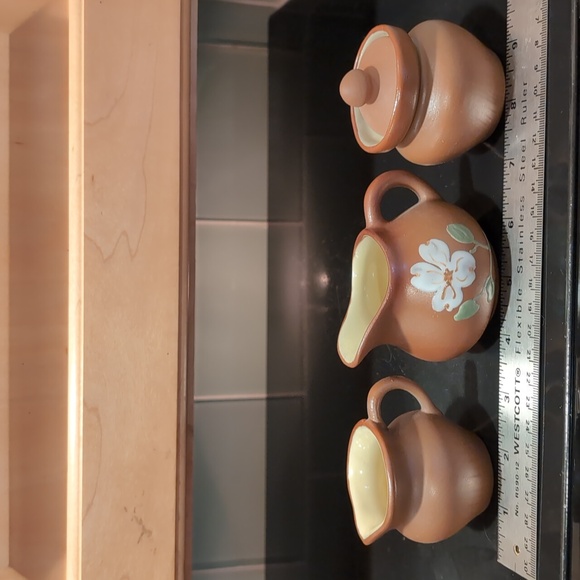 3 pieces Pigeon Forge Pottery brown with yellow interior glaze - Picture 12 of 13